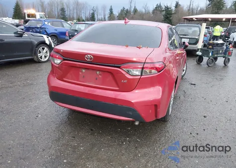 2020 Toyota Corolla Le z USA, uszkodzony, nr VIN 5YFEPRAE6LP034244